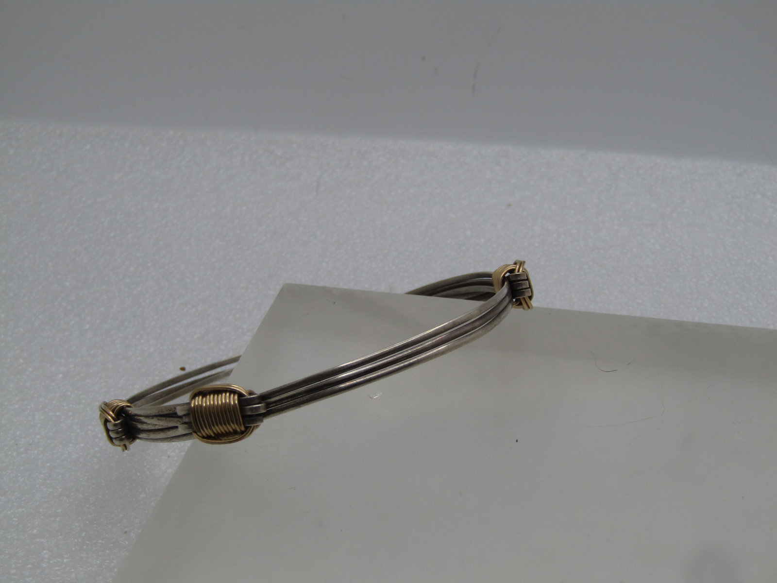 Vintage Sterling Multi-Strand Sliding Bangle Bracelet with 10kt Gold Wire Wraps, sz. 6.5"-8.5", - 4