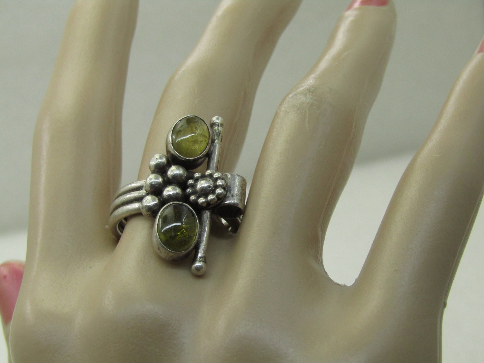 Vintage Sterling Quartz Ring, Floral/Beaded, Boho, Sz. 8.5, Mod Statement Ring - 7