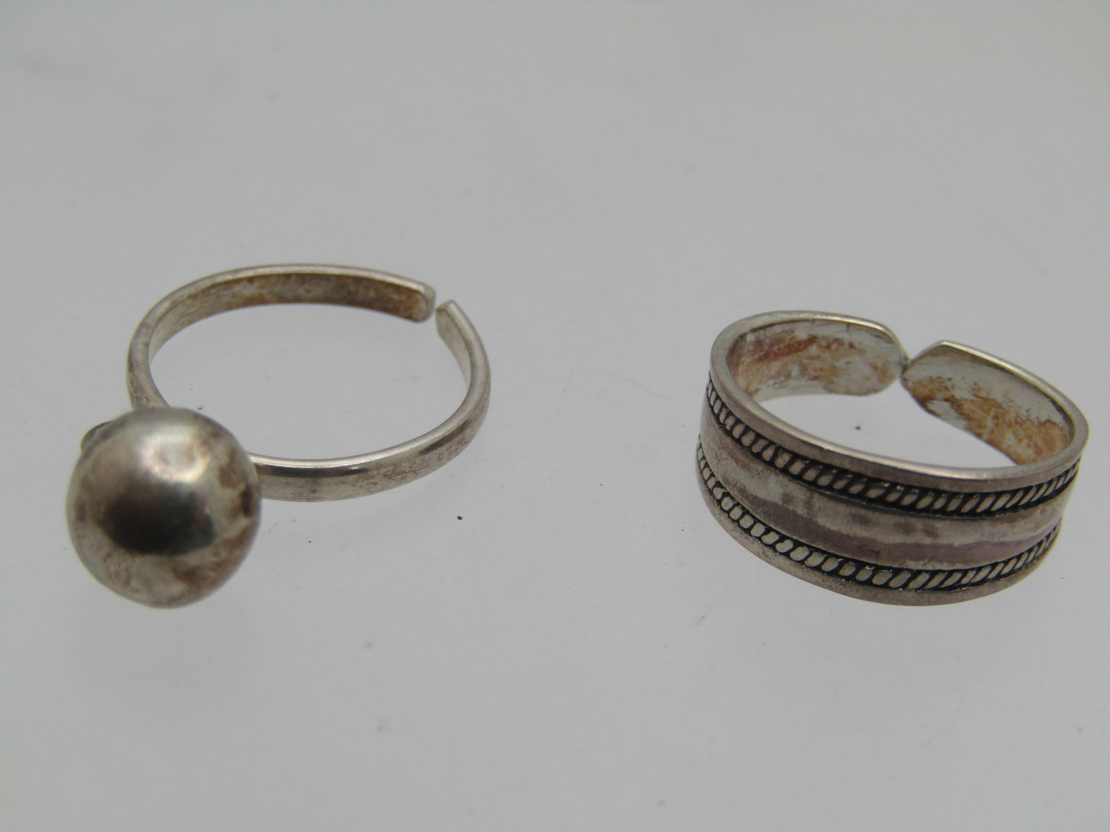 Vintage Two Sterling Toe Rings. Adjustable, 1 With Dangle Bead, 1970's-1980's - 5