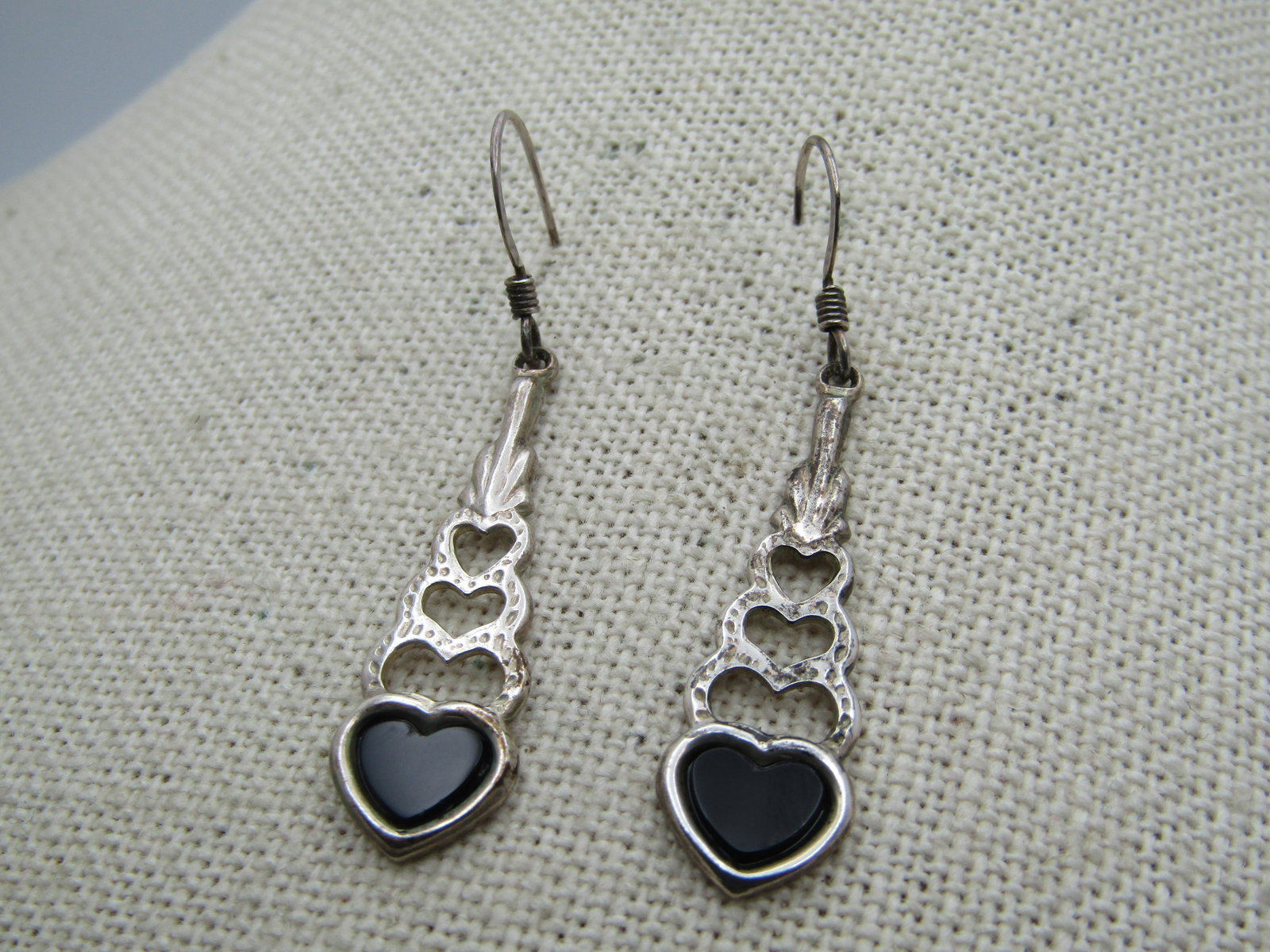 Vintage Sterling Onyx Heart Journey Earrings, Pierced, 1980's - 3