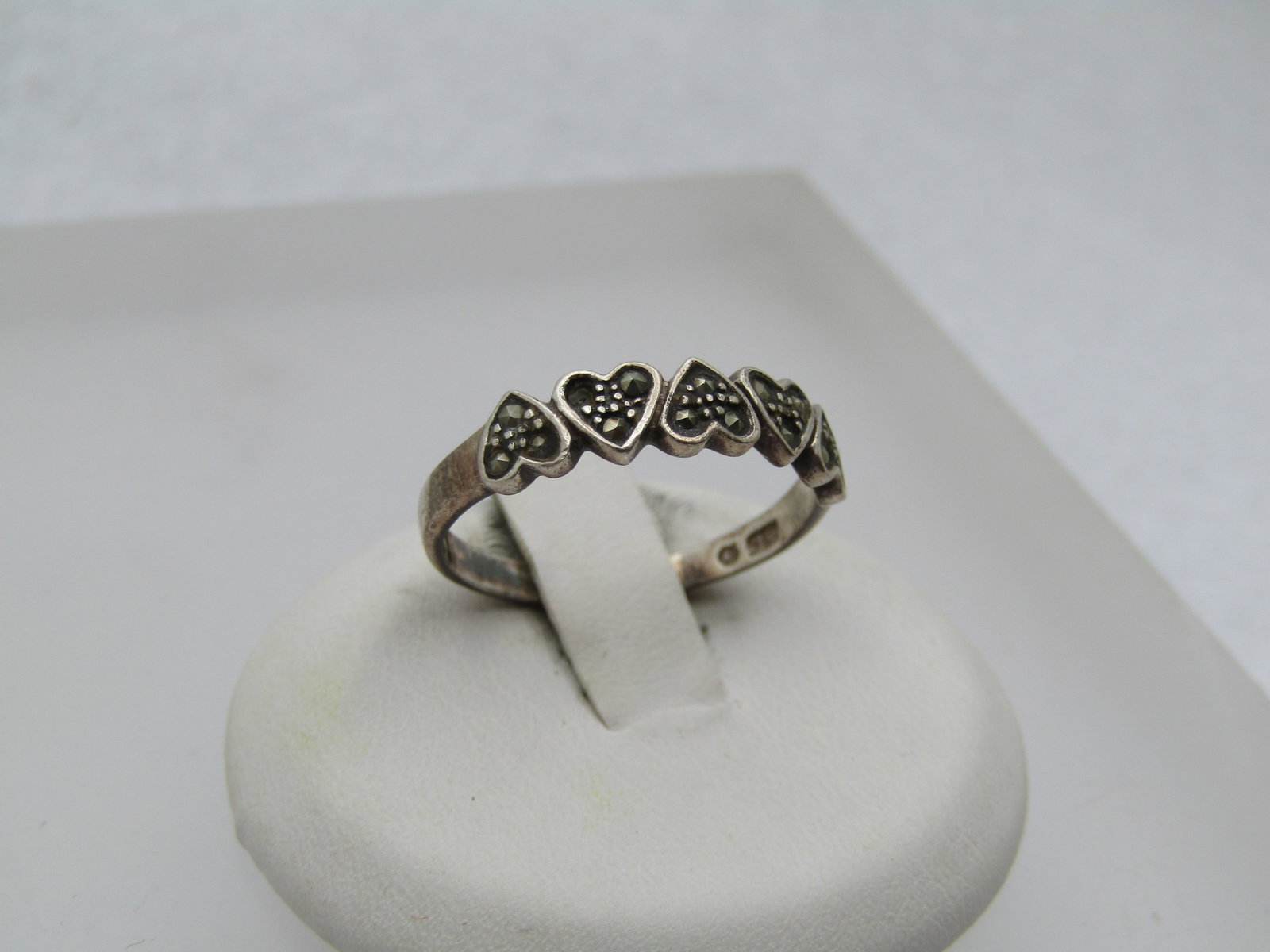 Vintage Sterling Heart Marcasite Band Ring, Signed D, Sz. 8 - 2