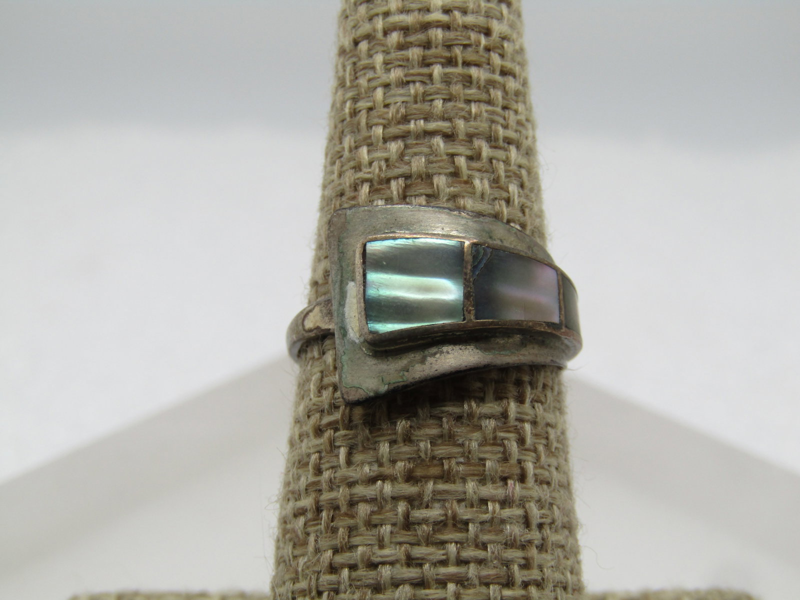 Vintage Sterling Abalone Wrap Ring, Adjustible, Sz 4-7, 1950's-1960, Taxco MX: Title: Vintage Sterling Abalone Wrap Ring, Adjustible, Sz 4-7, 1950's-1960, Taxco MX Description: Vintage Sterling Abalone Wrap Ring, Adjustible, Sz 4-7, 1950's-1960, Taxco Mexico and signed FMM.