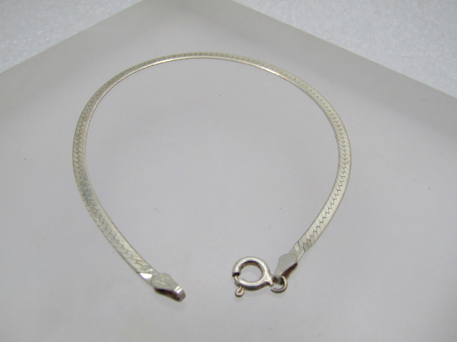 Vintage Sterling Herringbone Bracelet , 7", 2.5mm wide. 1980's-1990's - 2