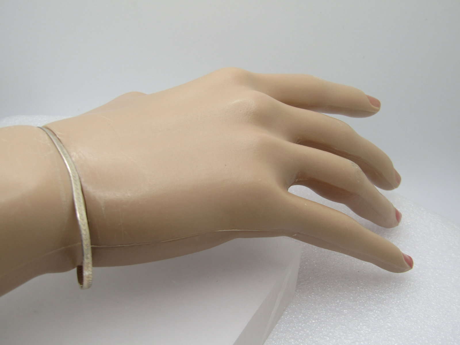 Vintage Sterling Herringbone Bracelet , 7", 2.5mm wide. 1980's-1990's - 5
