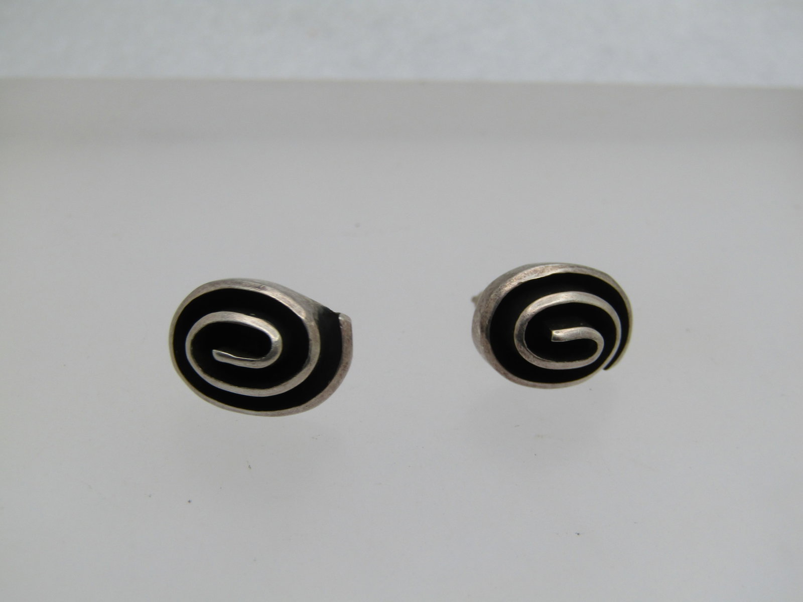 Vintage Sterling Spiral Tiered Earrings, Pierced, 1980's-1990's: Title: Vintage Sterling Spiral Tiered Earrings, Pierced, 1980's-1990's Description: Vintage Sterling Spiral Tiered Earrings, Pierced, 1980's-1990's. These are a spiral (like a cinnamon bun) design, ov
