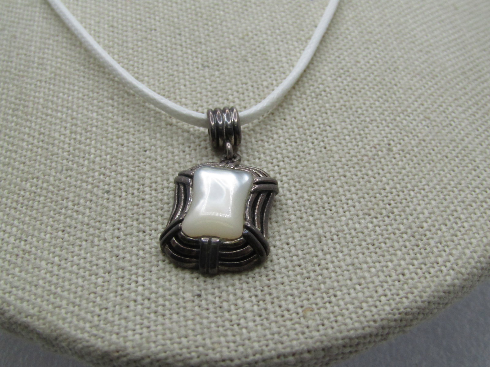 Vintage Sterling Mother of Pearl Necklace, 19" , 1990's - 4