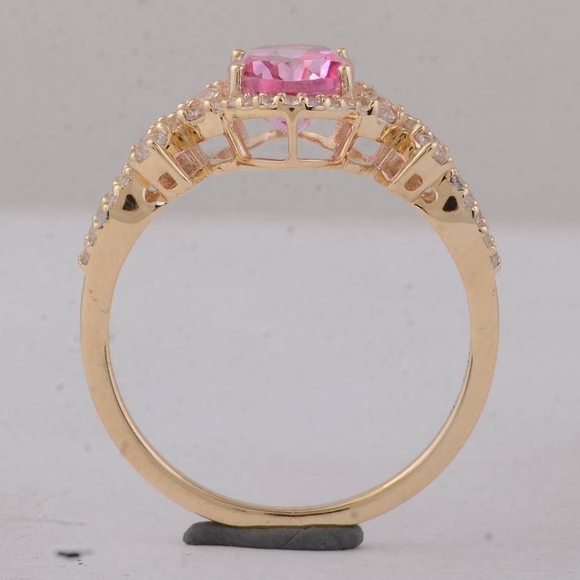 2.18 Ct Oval Pink Topaz 9K Gold Ring - 4
