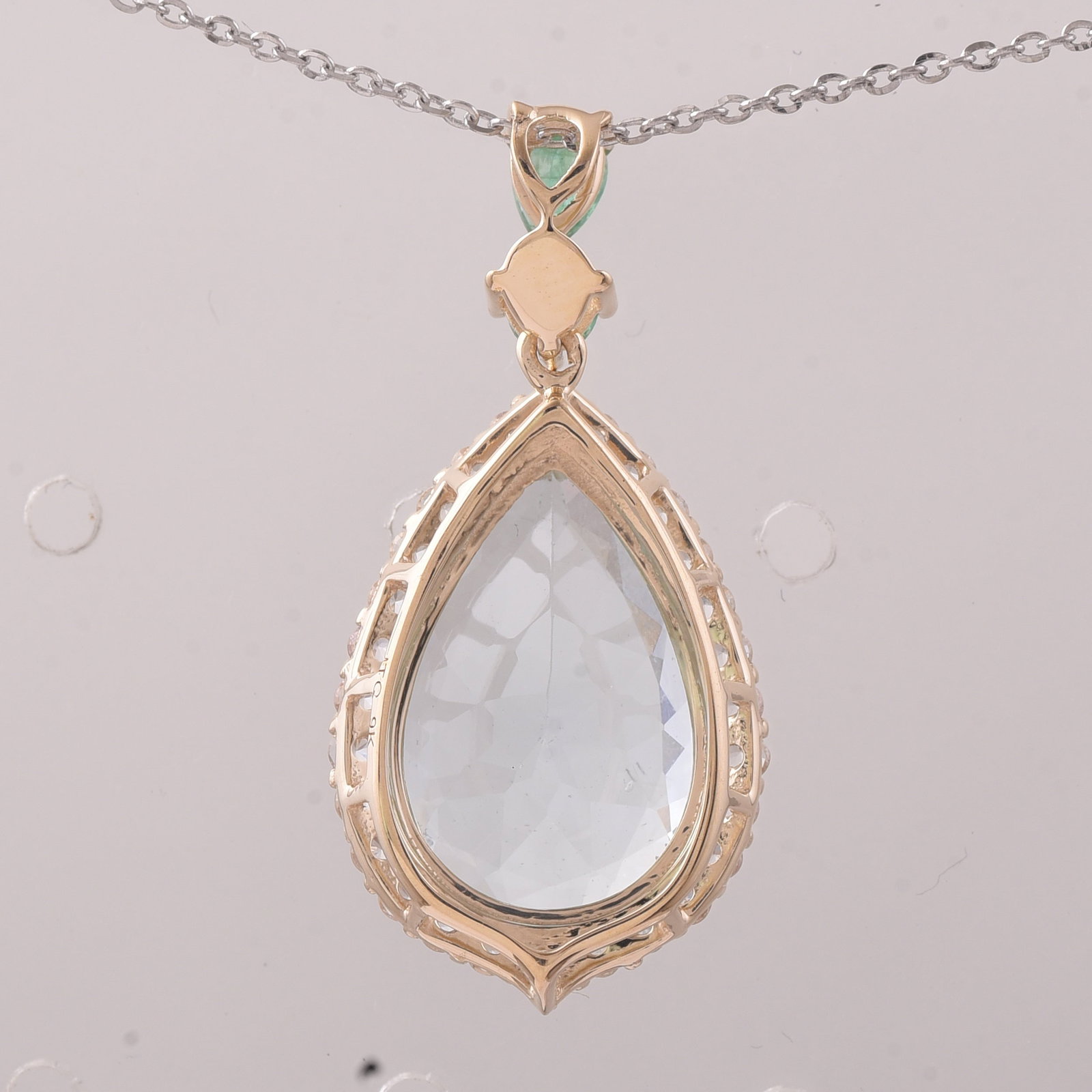 4.59 Ct Pear Aquamarine 9K Gold Pendant - 2