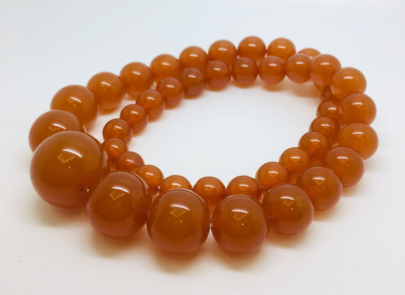 Staggering Unique Vintage Amber Necklace made from Round Amber beads - 3