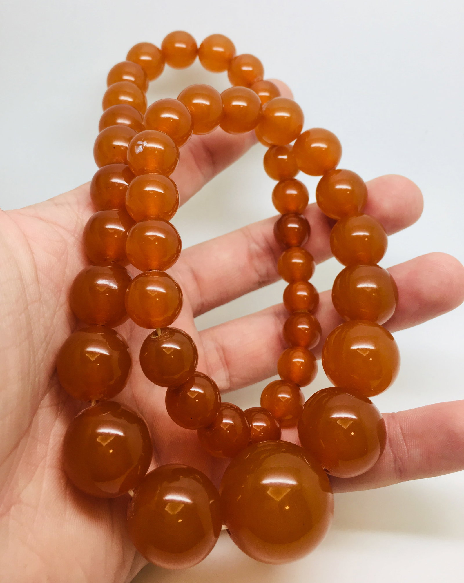 Staggering Unique Vintage Amber Necklace made from Round Amber beads - 4