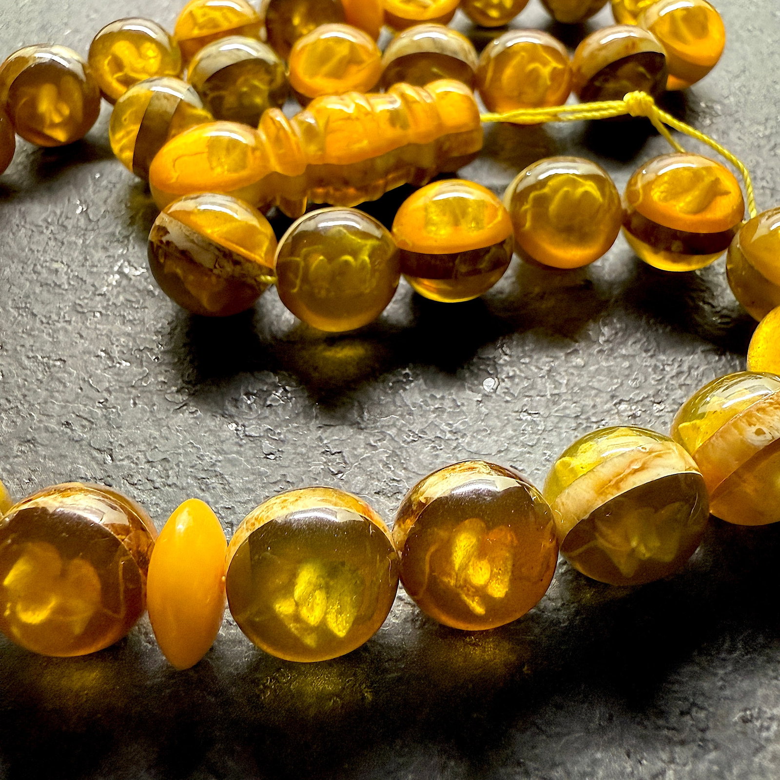 Unique and Fascinating Amber Tesbih made from Round Amber beads - 15