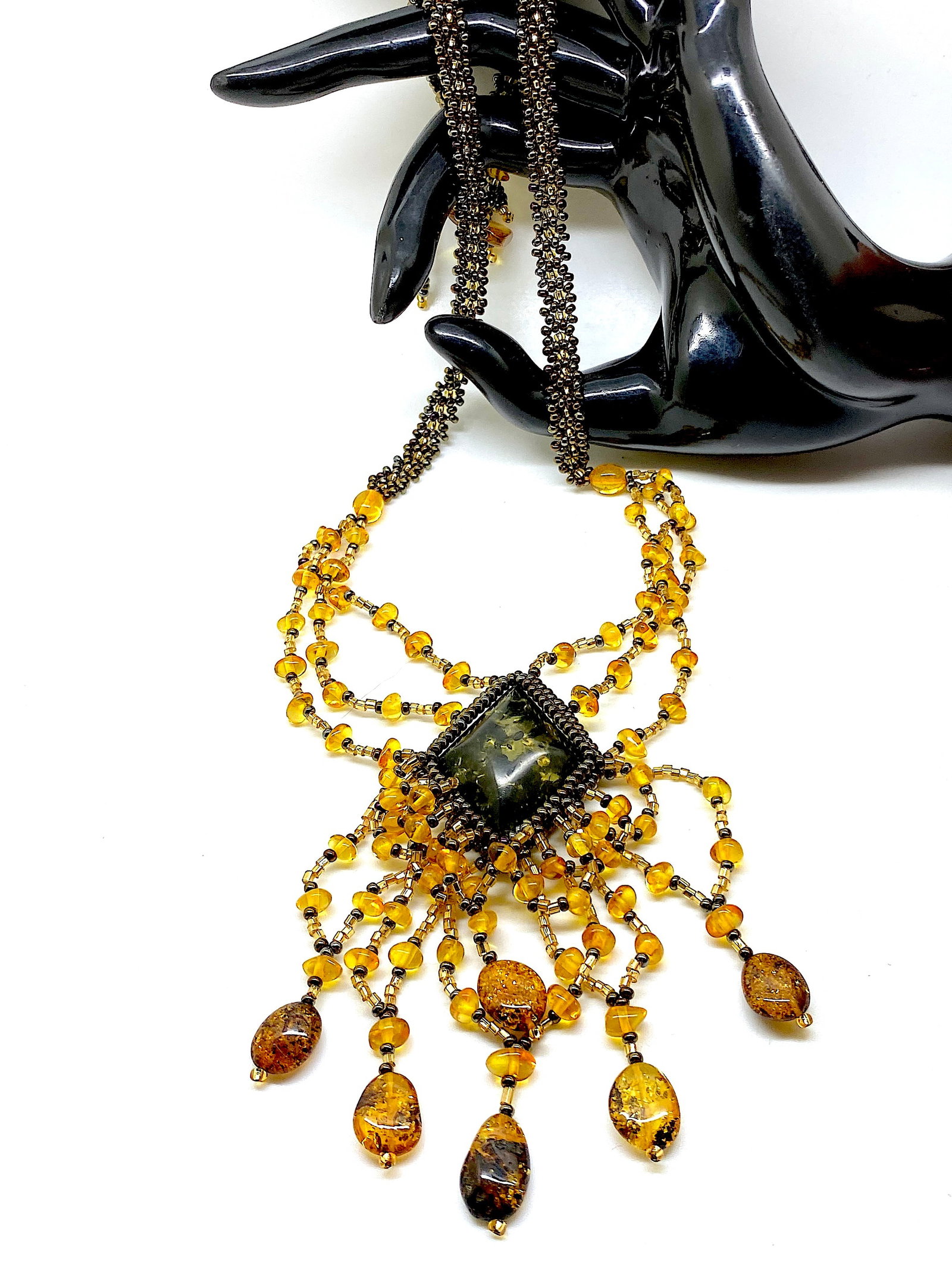Fascinating Amber Floral Necklace made from leaf like bead ornaments - 8