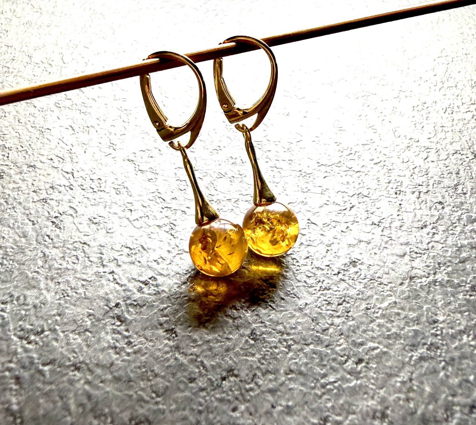 Remarkable Vintage Amber Earrings - 3
