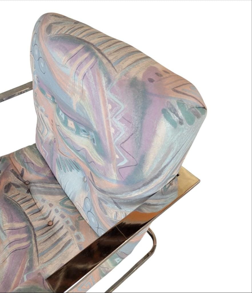 Postmodern Scoop Chair in Retro Fabric - 4