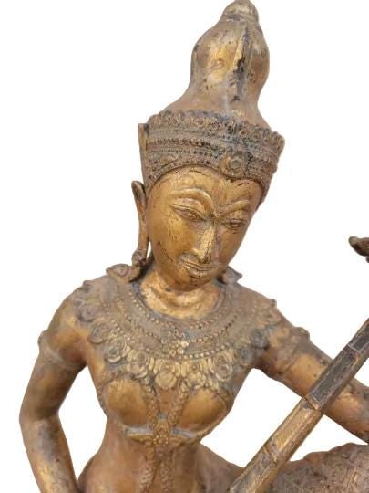Antique Bronze Statue of Saraswati - 7