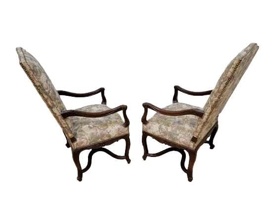 Vintage French Provincial Style Armchairs By Drexel Heritage - Pair - 3