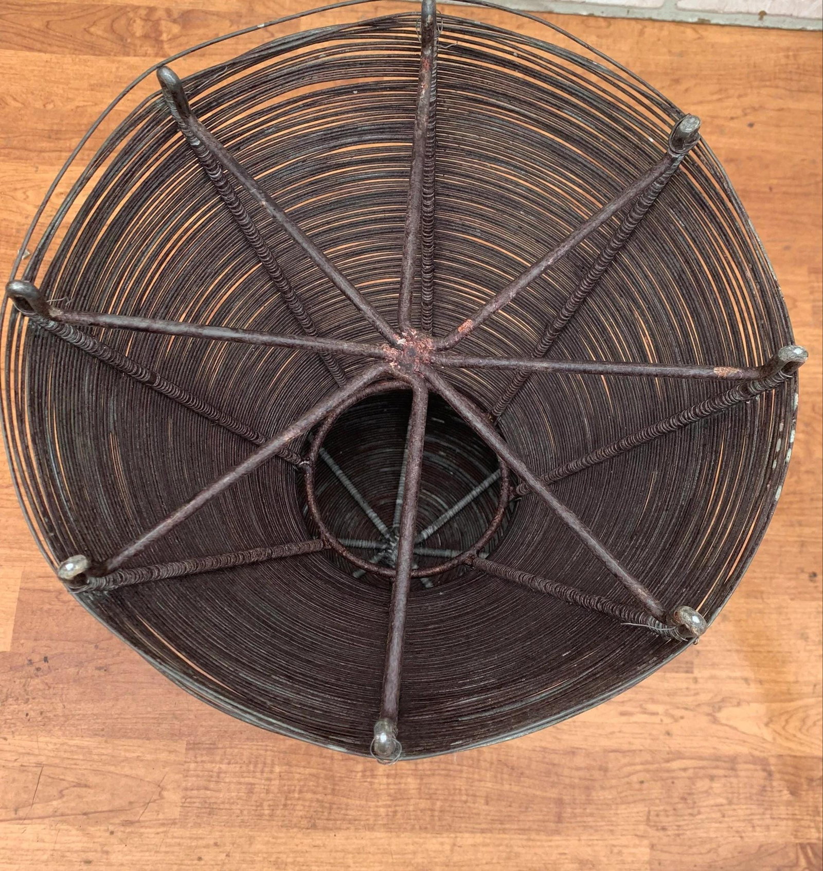 Vintage Iron Wire Hourglass Side Table Indoor/Outdoor - 4