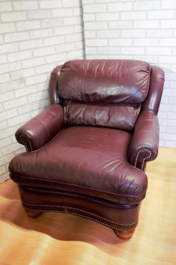 Hancock & Moore Austin Loveseat and Armchair in "Oxblood" Leather - 2 Piece Set - 7