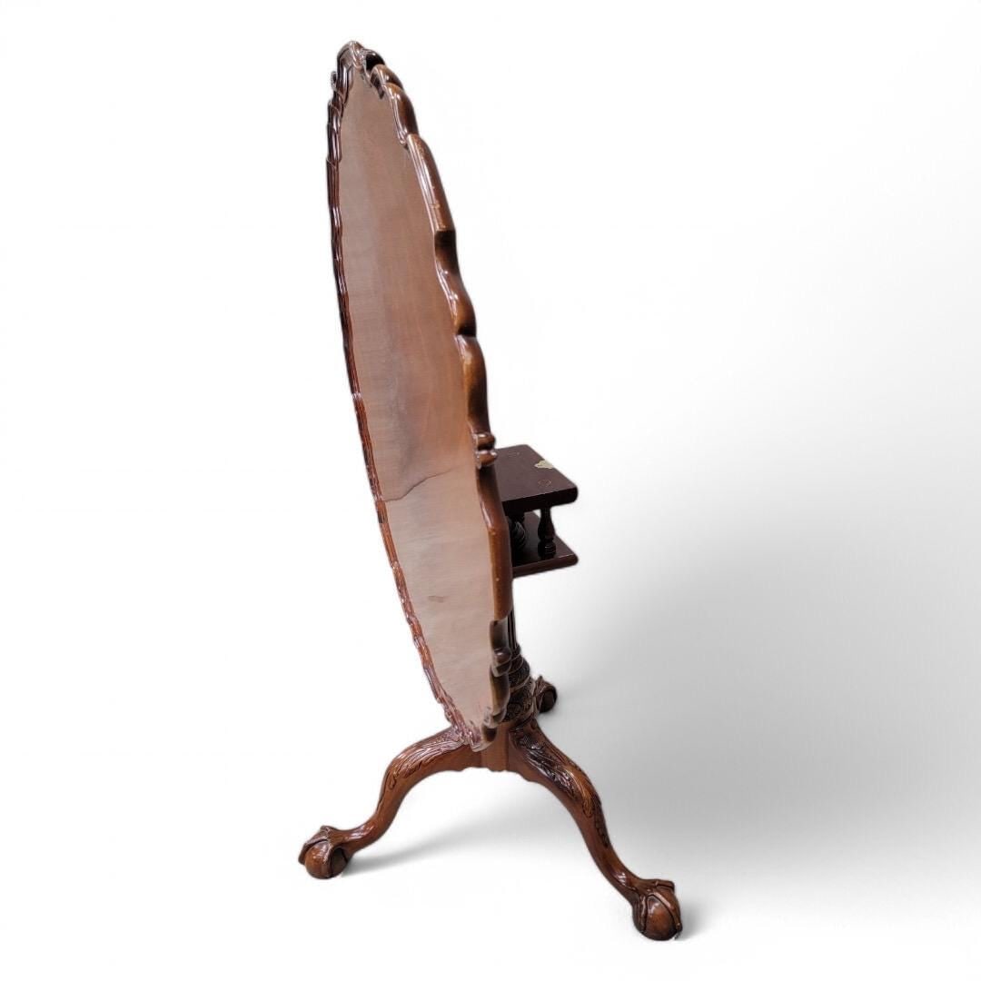 Vintage Chippendale Style Pie Crust Tilt Top Table by Kindel Furniture Co. - 4