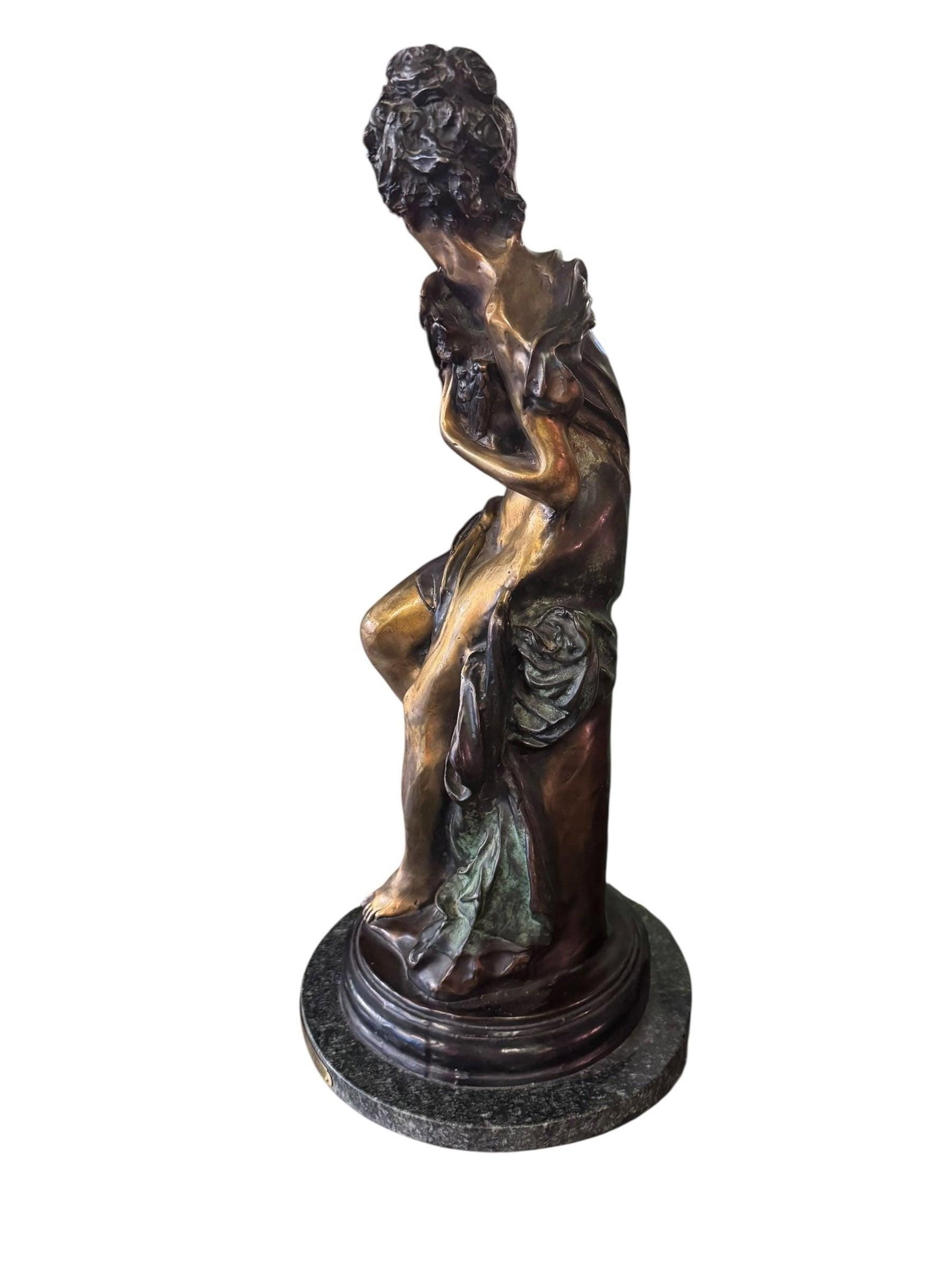 Antique Bronze Figural Sculpture by Emmanuel Villanis - 3