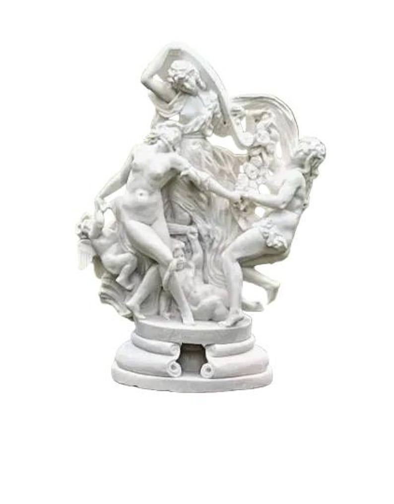 Antique Italian Marble Sculpture After "Toilette De Venus" After Louis-Simon Boizot: For a shipping quote or any questions, please send us a message or text a photo with your zip code 8475331945. Thank you Antique Italian White Carrara Marble Sculpture After "Toilette De Venus", After