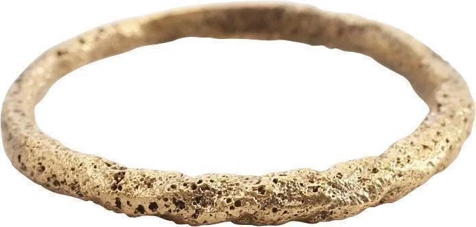 VIKING ROPED OR TWIST WEDDING RING, SIZE 8 1/2: Cambridgeshire, England, 866-1067 AD. Oval form, size 8 1/2, 1.6mm at the bottom swelling to 2.2mm at the top. The top 1/2 is a modeled roped motif (some wear from its use in antiquity). The spiral