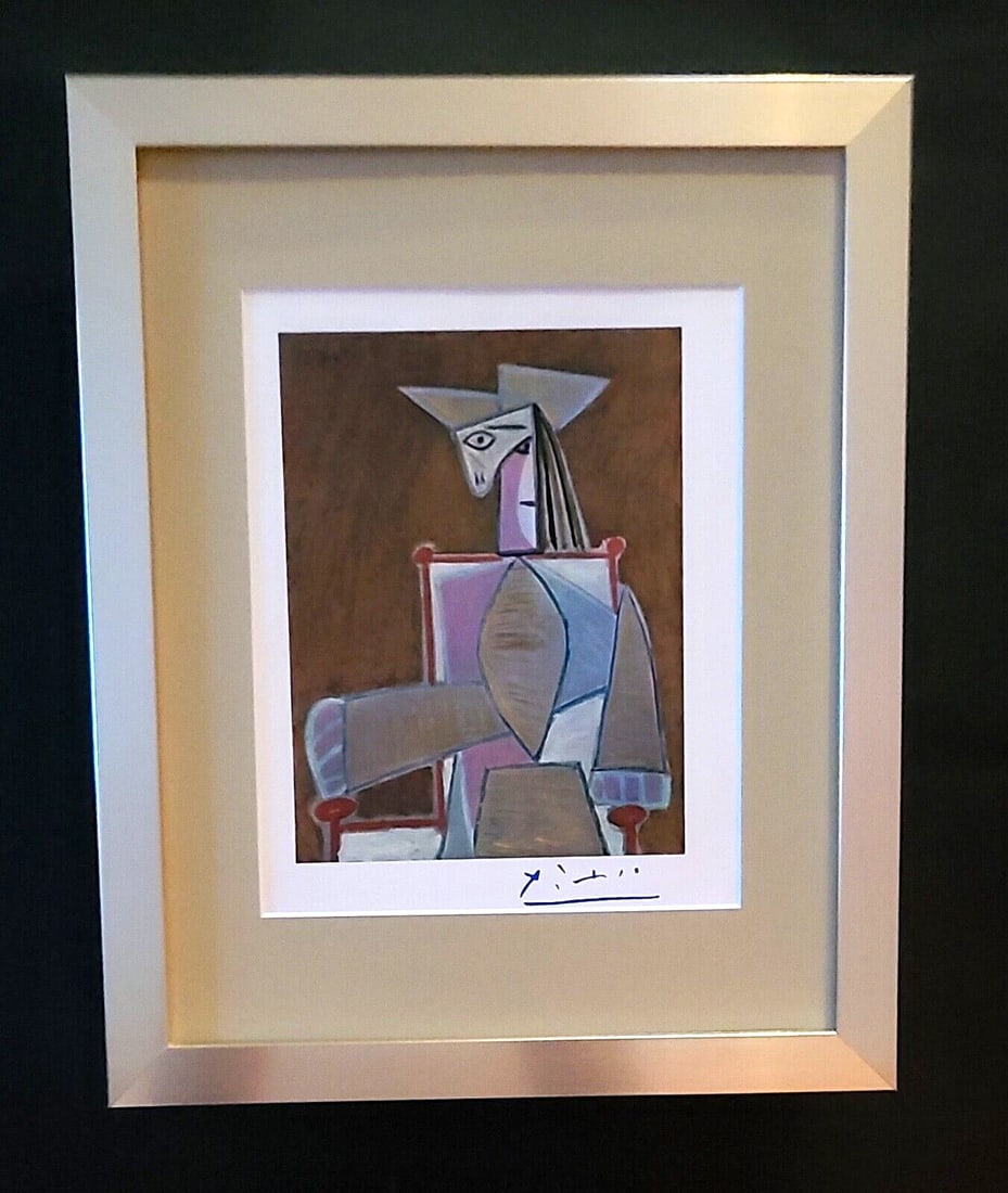 PABLO PICASSO BEAUTIFUL 1948 SIGNED SCARCE PRINT MATTED AND FRAMED + BUY IT NOW!: This is a Beautiful and Scarce 1948 Print After PABLO PICASSO " Figure " FACSIMILE SIGNED IN INK Print is about 10x8 in. Matted and Framed covering an area of 15x12 in. Printed in Beautiful Paper