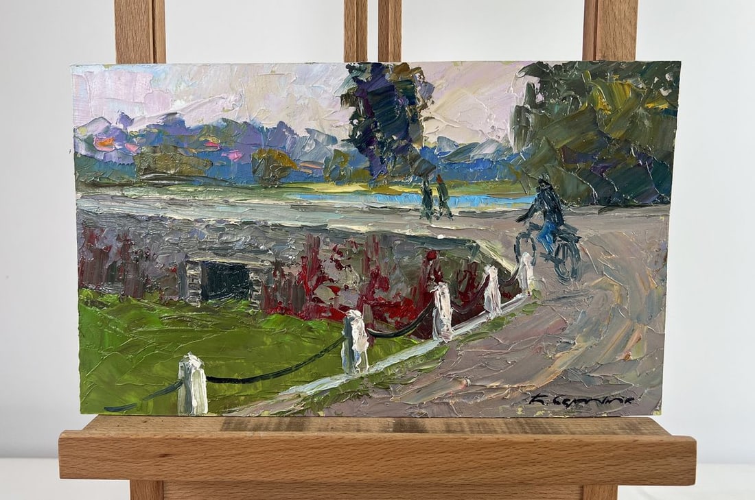 Oil painting A mysterious evening on the dam in the city Boris Serdyuk: Title: Oil painting A mysterious evening on the dam in the city Boris Serdyuk Description: AAA4768 The oil painting on Cardboard titled "A mysterious evening on the dam in the city" captures the quiet