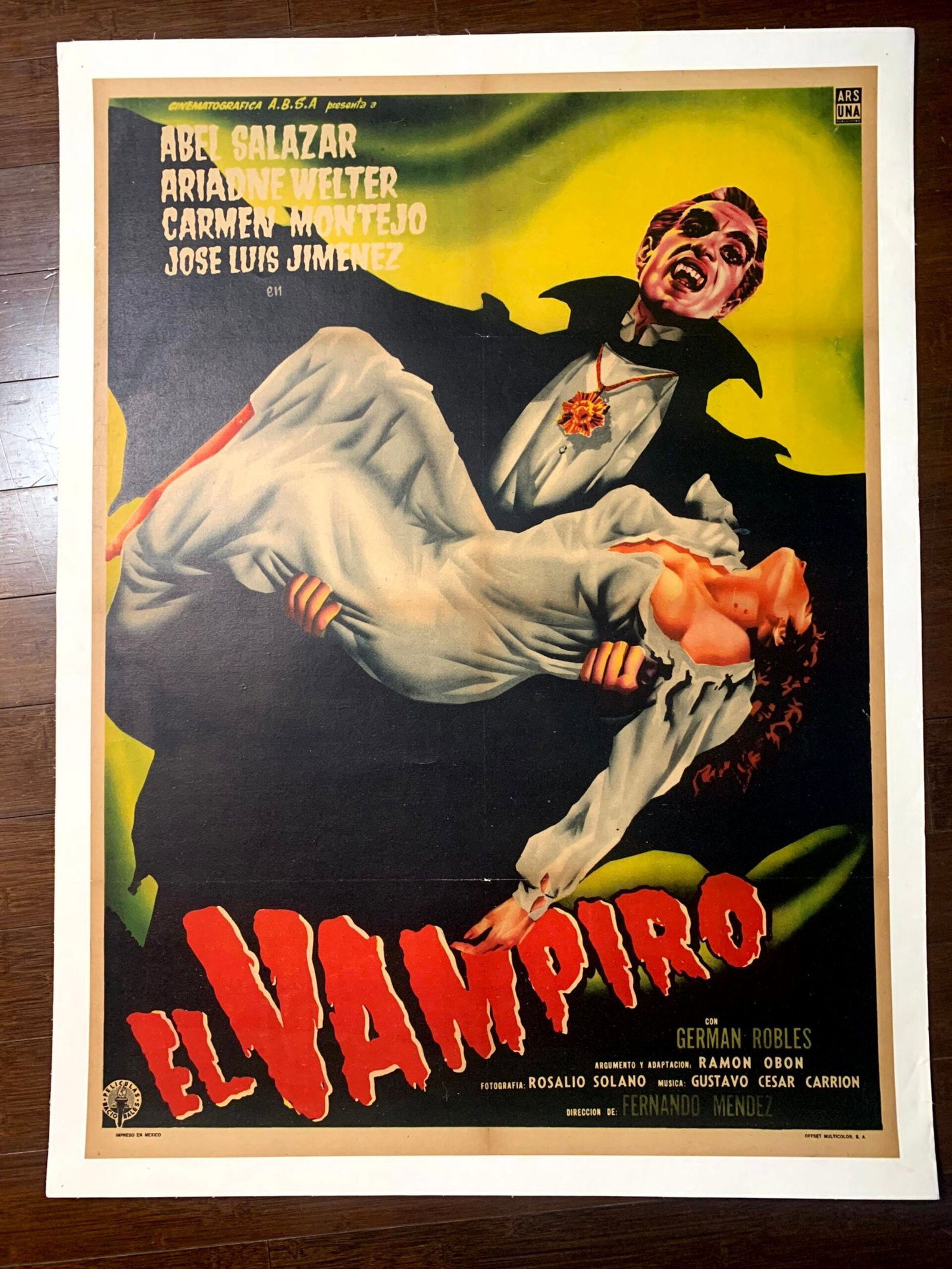 The Vampire (1957) 27.5"x37.5" Mexican Movie Poster LB: The Vampire (1957) 27.5"x37.5" Mexican Movie Poster LB Reserve: $421 Shipping: Domestic: Flat-rate of $42 to anywhere within the contiguous U.S. International: Foreign shipping rates are determined