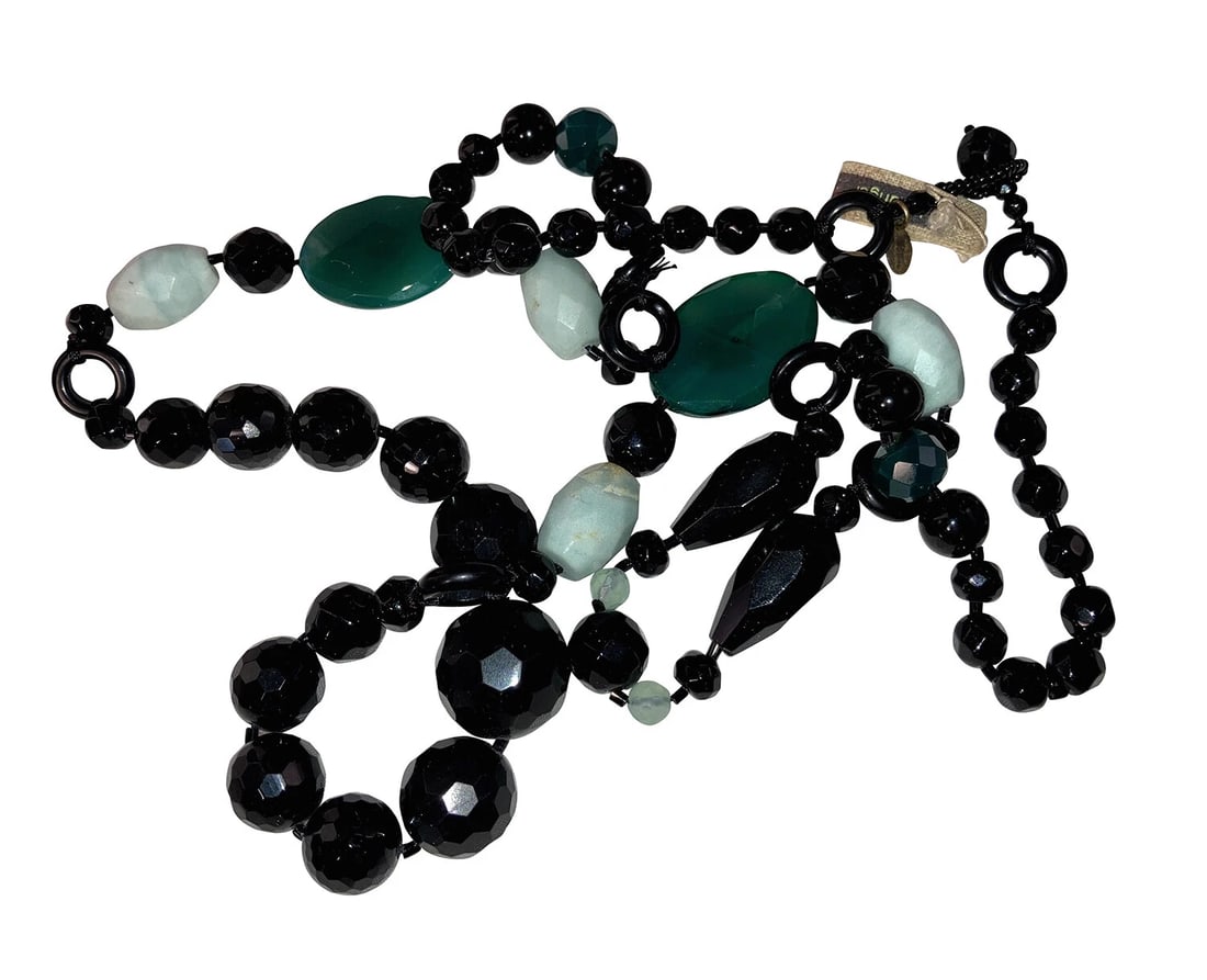Lee Angel Club Monaco Black Agate Blue Amazonite and Green Onyx Bead Necklace: Title:Lee Angel Club Monaco Black Agate Blue Amazonite and Green Onyx Bead Necklace Description:Lee Angel Club Monaco Black Agate Blue Amazonite and Green Onyx Bead Necklace. Circa 2000s. Necklace mea