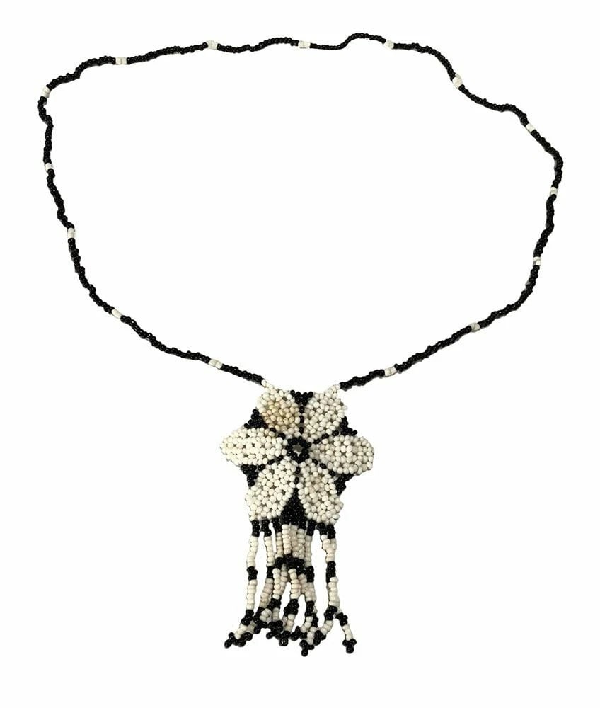 New Black And White Shakira Necklace. - 2