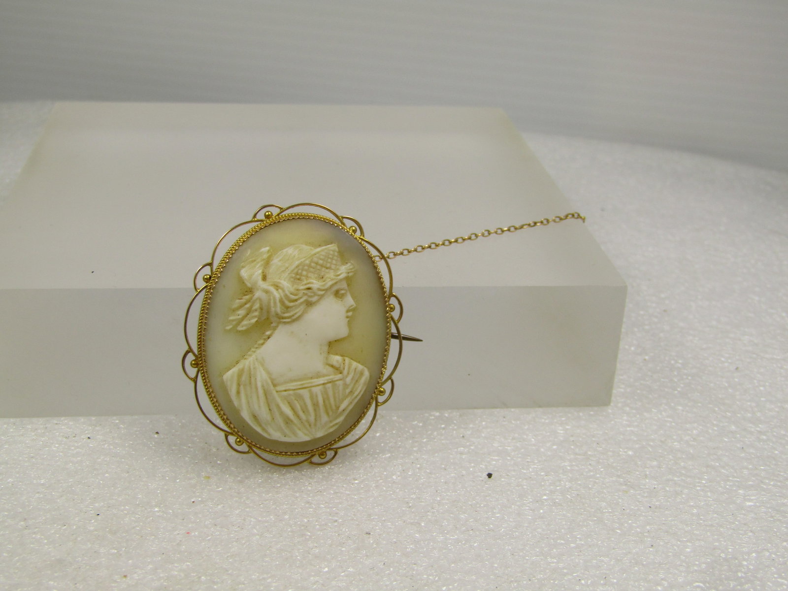 Antique 9kt Roman/Greek Cameo Brooch with Safety Chain, 1800's, Signed H and N (1 of 6)