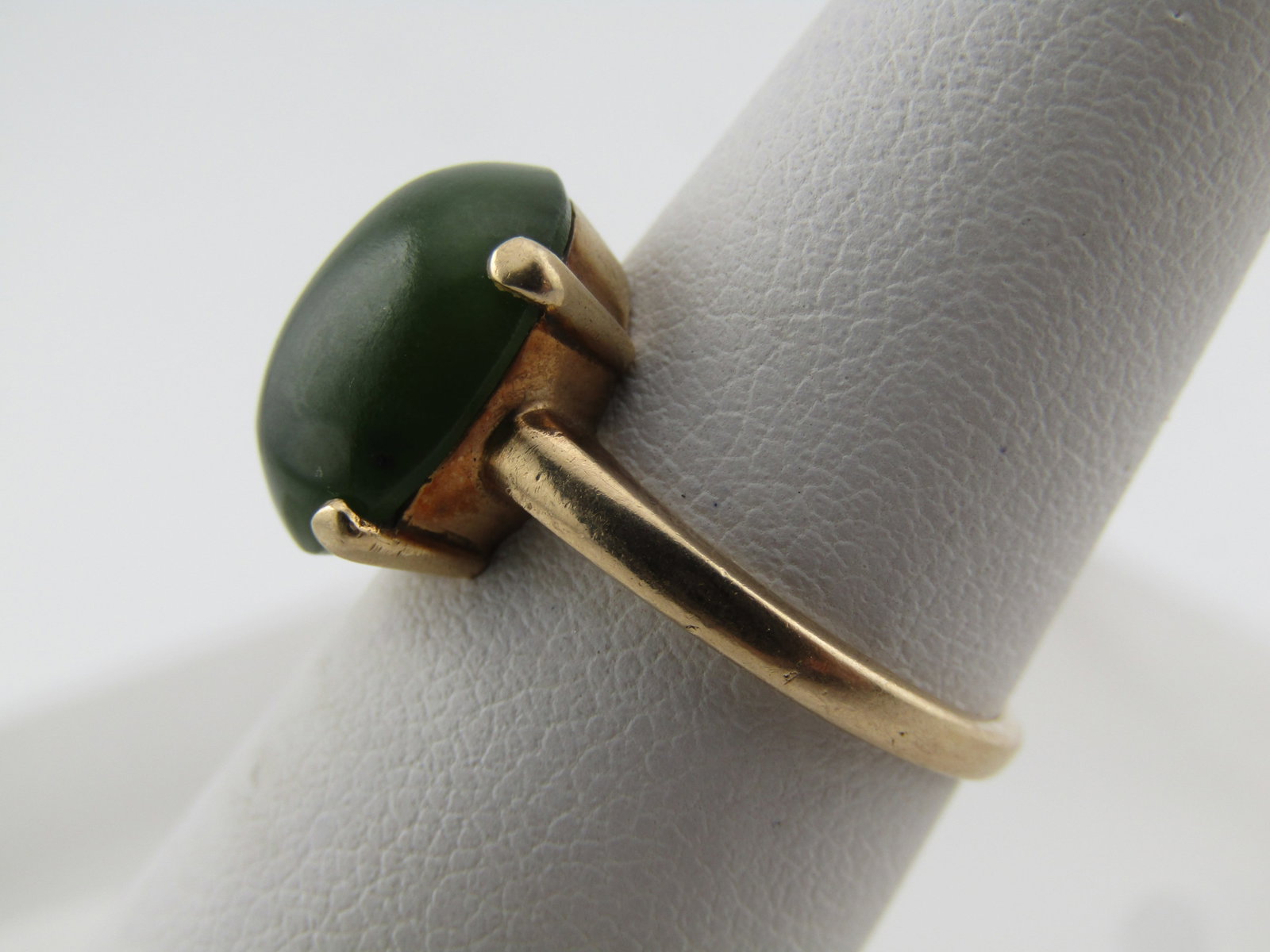 Vintage 10kt Nephrite Ring, Size 6, Mid-Century - 2