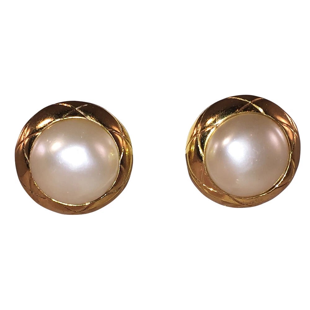 Chanel Classic Pearl Earrings with Basket Weave Settings - 2