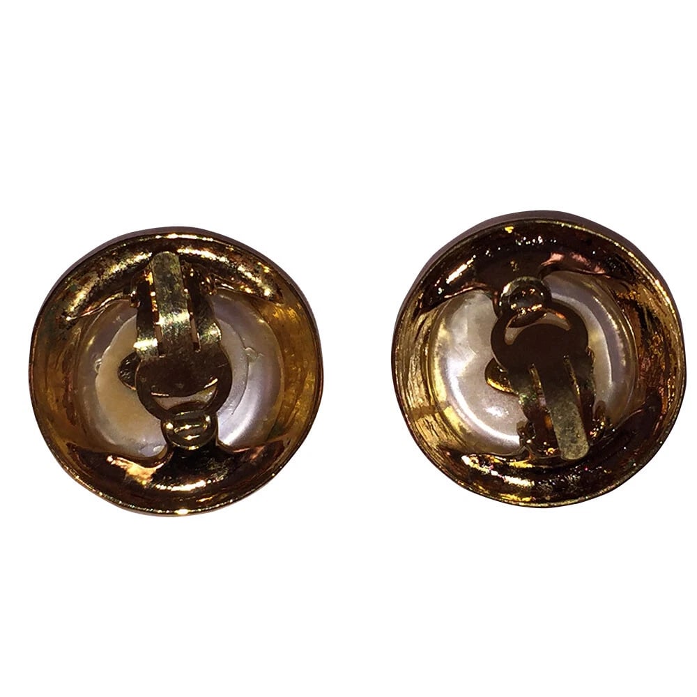 Chanel Classic Pearl Earrings with Basket Weave Settings - 6