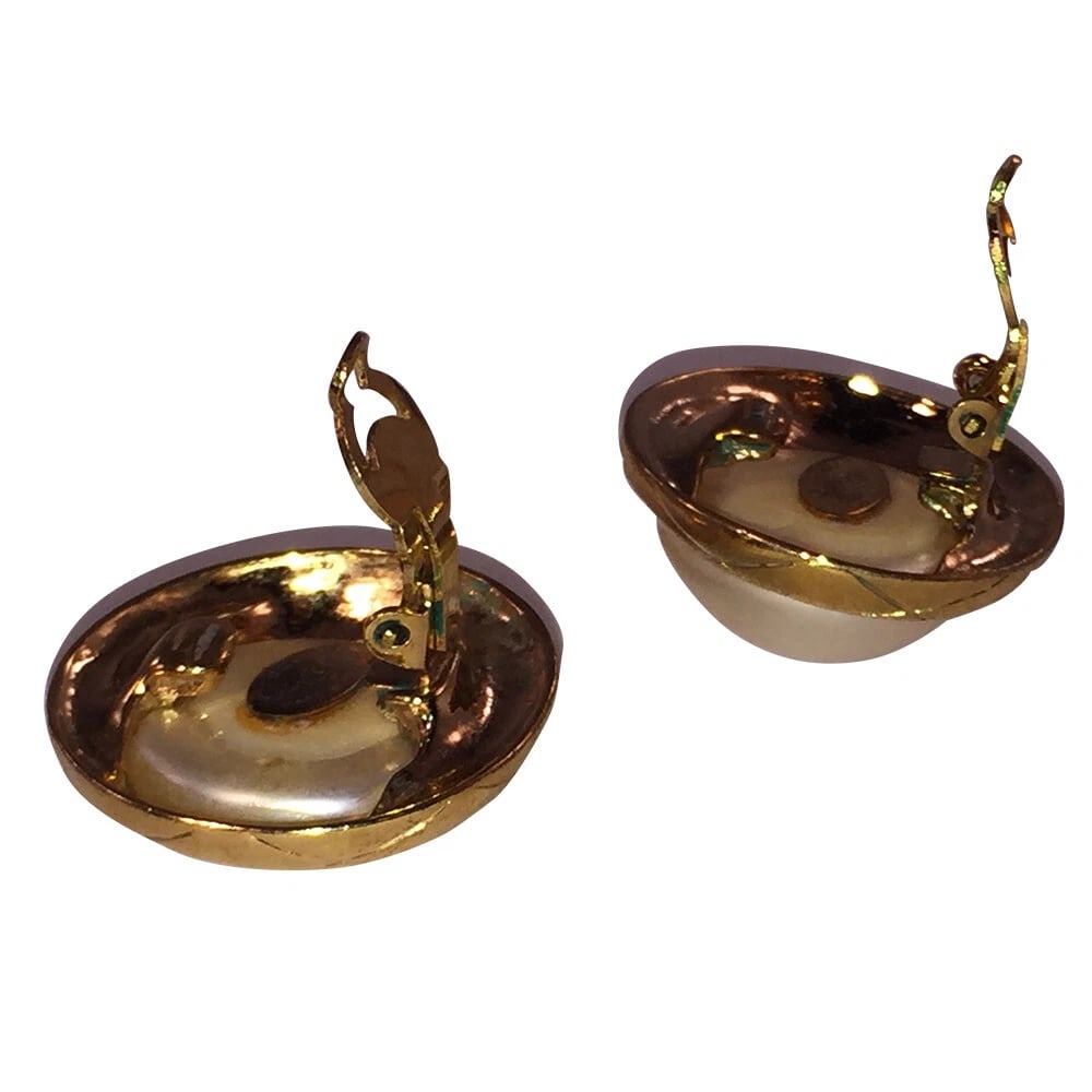 Chanel Classic Pearl Earrings with Basket Weave Settings - 7