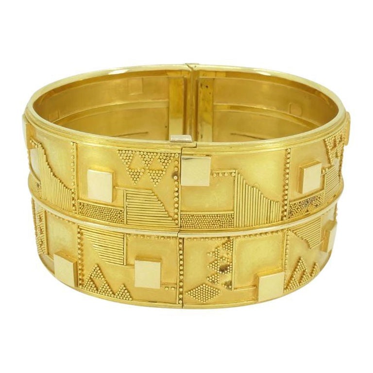 Vintage Elisabeth Treskow 18k Gold Geometric Hinge Cuff Bracelet c 1930s: Title: Vintage Elisabeth Treskow 18k Gold Geometric Hinge Cuff Bracelet c 1930s Description: This vintage 18k yellow gold cuff bracelet, stamped 750 and ET, is an exceptional example of work attribute