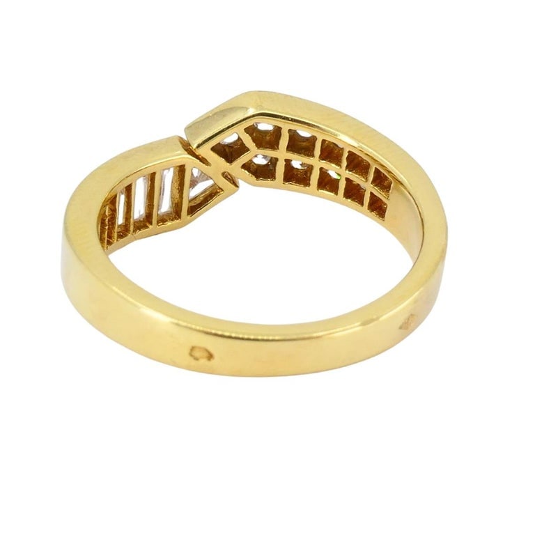 Van Cleef & Arpels 18K Gold Diamond Bypass Ring - 8