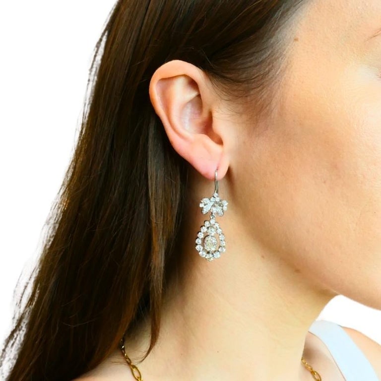 Art Deco Platinum Drop Earrings Old European Cushion Cut Diamonds Estate Jewelry - 2