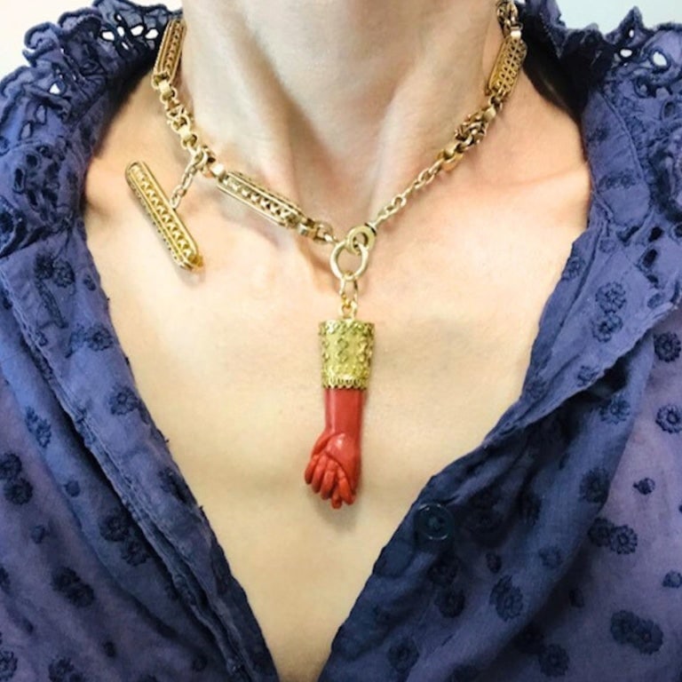 Vintage Coral Figa Pendant 14k Gold Toggle Chain Necklace - 2
