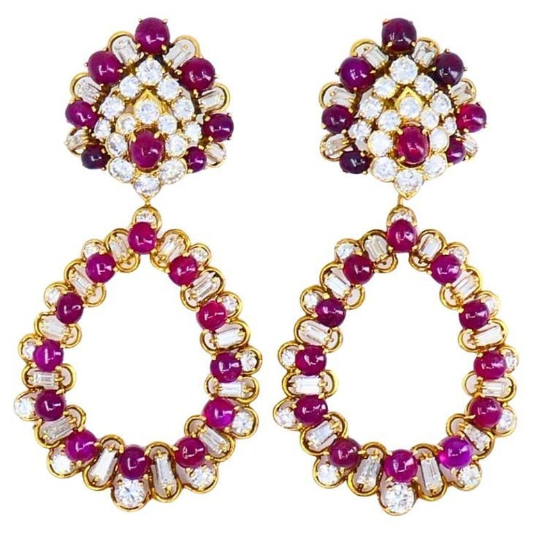 Boucheron Ruby And Diamond Earrings Day & Night Vintage Jewelry: Title: Boucheron Ruby And Diamond Earrings Day & Night Vintage Jewelry Description: A spectacular pair of Boucheron ruby and diamond earrings, featuring a convertible â€œday to nightâ€ 
