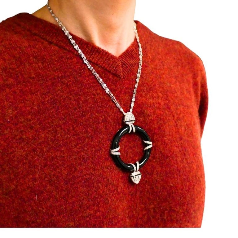 Art Deco Platinum Onyx Pendant on Modern Gold Diamond Chain Necklace - 4