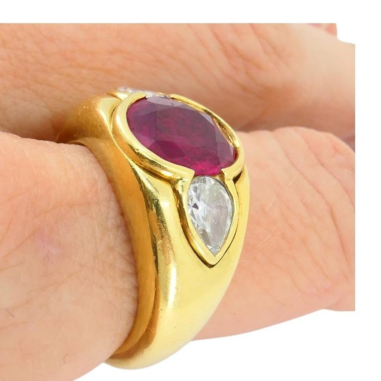 Bvlgari Bulgari Band Ring 18k Gold Cabochon Ruby Diamond AGL Certificate - 10