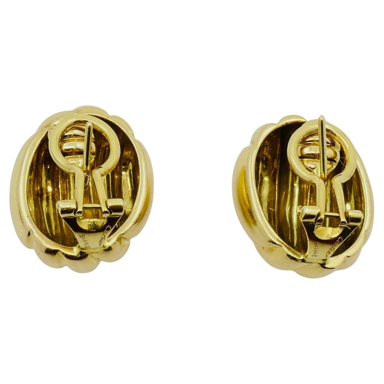 Cartier Earrings 18k Gold Shell Design - 7