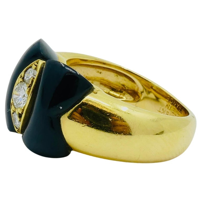 Van Cleef & Arpels Onyx Ring Diamond Papillon Ring - 6