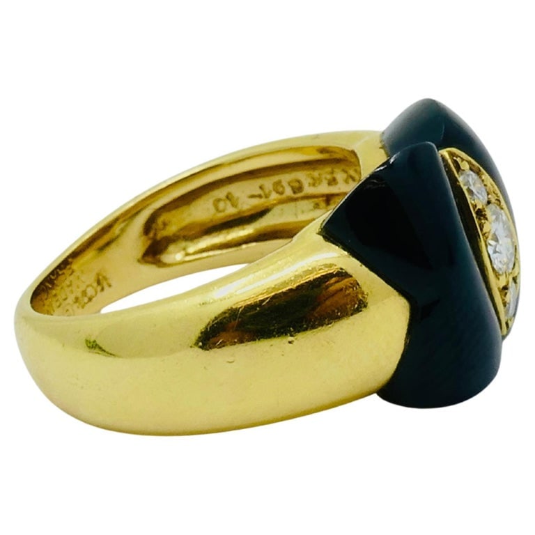 Van Cleef & Arpels Onyx Ring Diamond Papillon Ring - 7