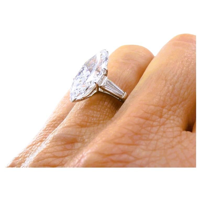 Van Cleef & Arpels Marquise Diamond Platinum Ring GIA 5.11-carat D VVS2 VCA - 9