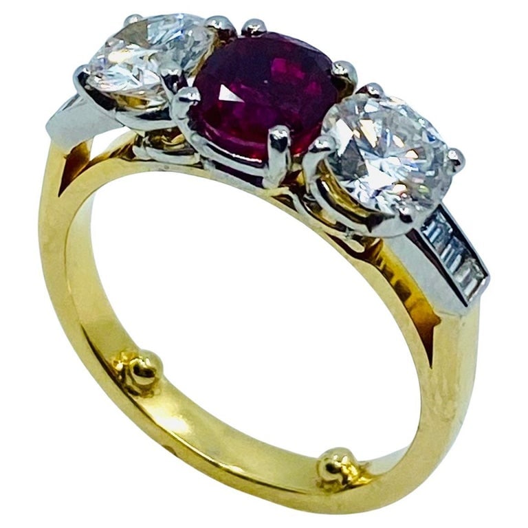 Vintage Three Stone Ring Gold Ruby and Diamond Engagement - 7
