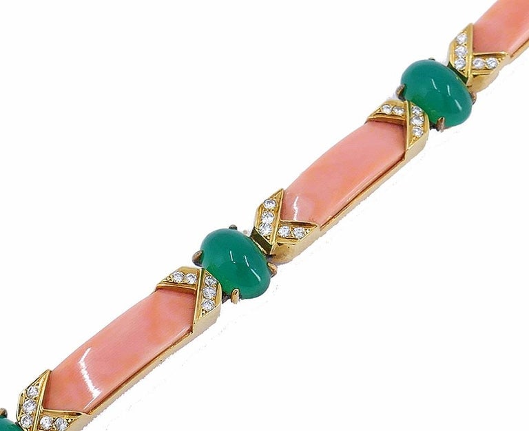 Vintage Van Cleef & Arpels Bracelet Gold Coral Gemstones French Estate Jewelry - 10