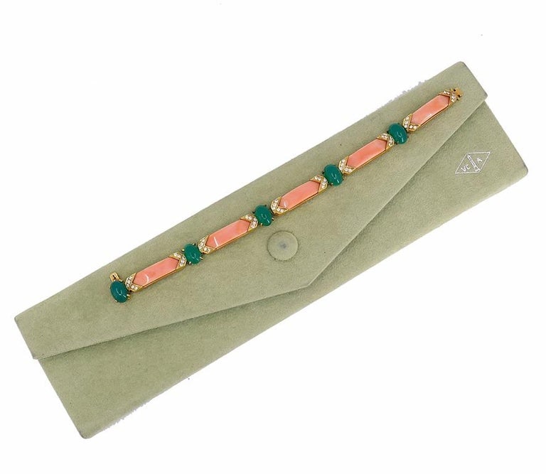 Vintage Van Cleef & Arpels Bracelet Gold Coral Gemstones French Estate Jewelry - 7
